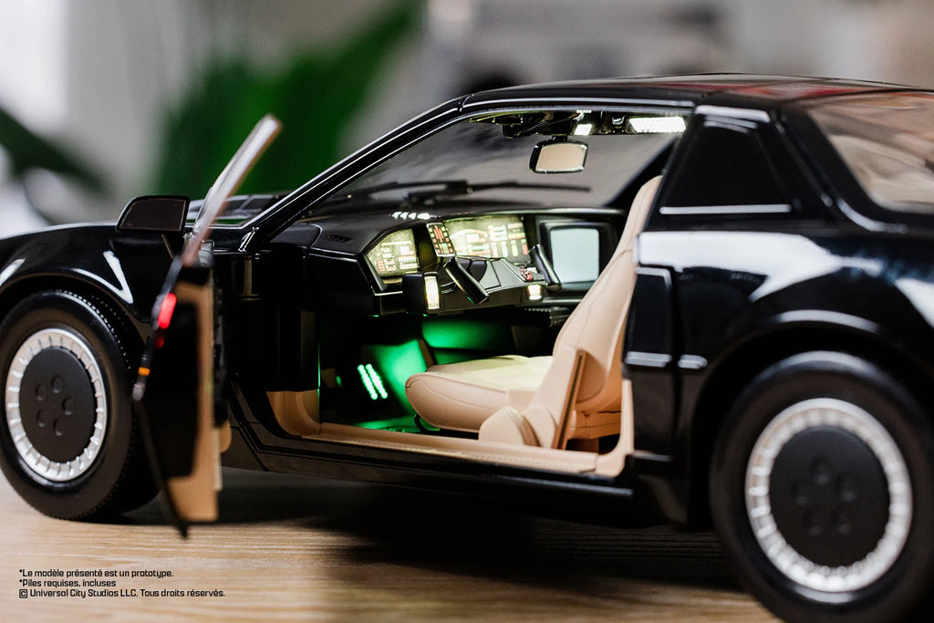 1:10 K.I.T.T. from KNIGHT RIDER™